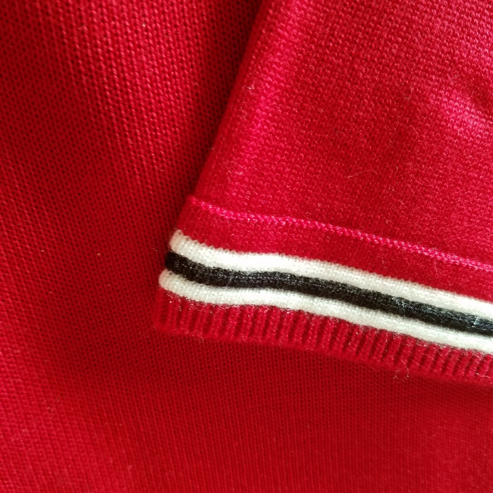 NEW 💯 Tommy Hilfiger Turtleneck Red/Black/White - Picture 3 of 12